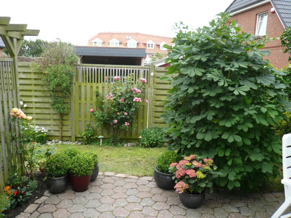 Kastanienhüs Apartment Westerland Zimmer foto