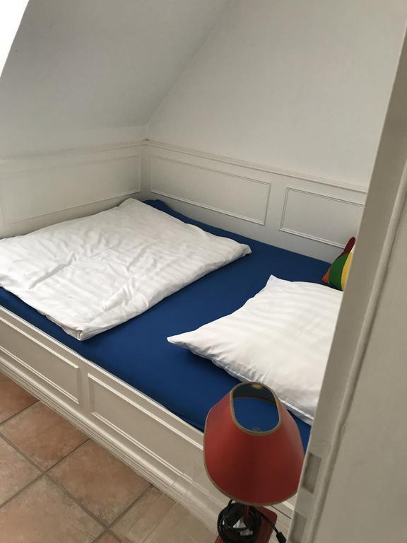 Kastanienhüs Apartment Westerland Zimmer foto