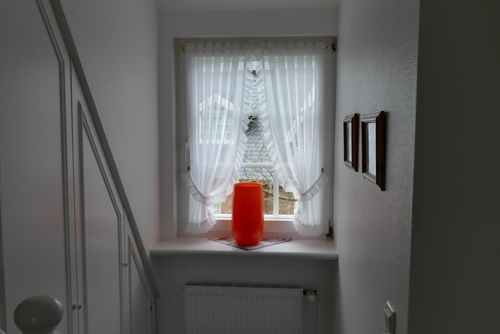 Kastanienhüs Apartment Westerland Zimmer foto